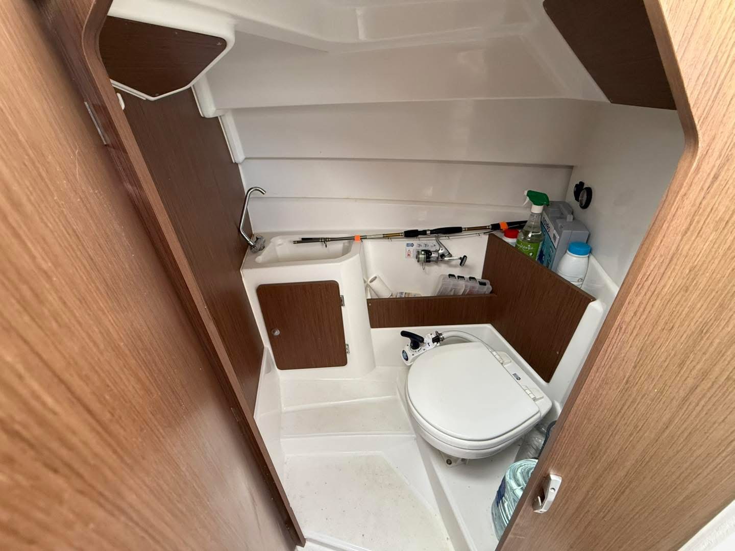 11F38784-1268-4B14-B2BD-596104CC661B