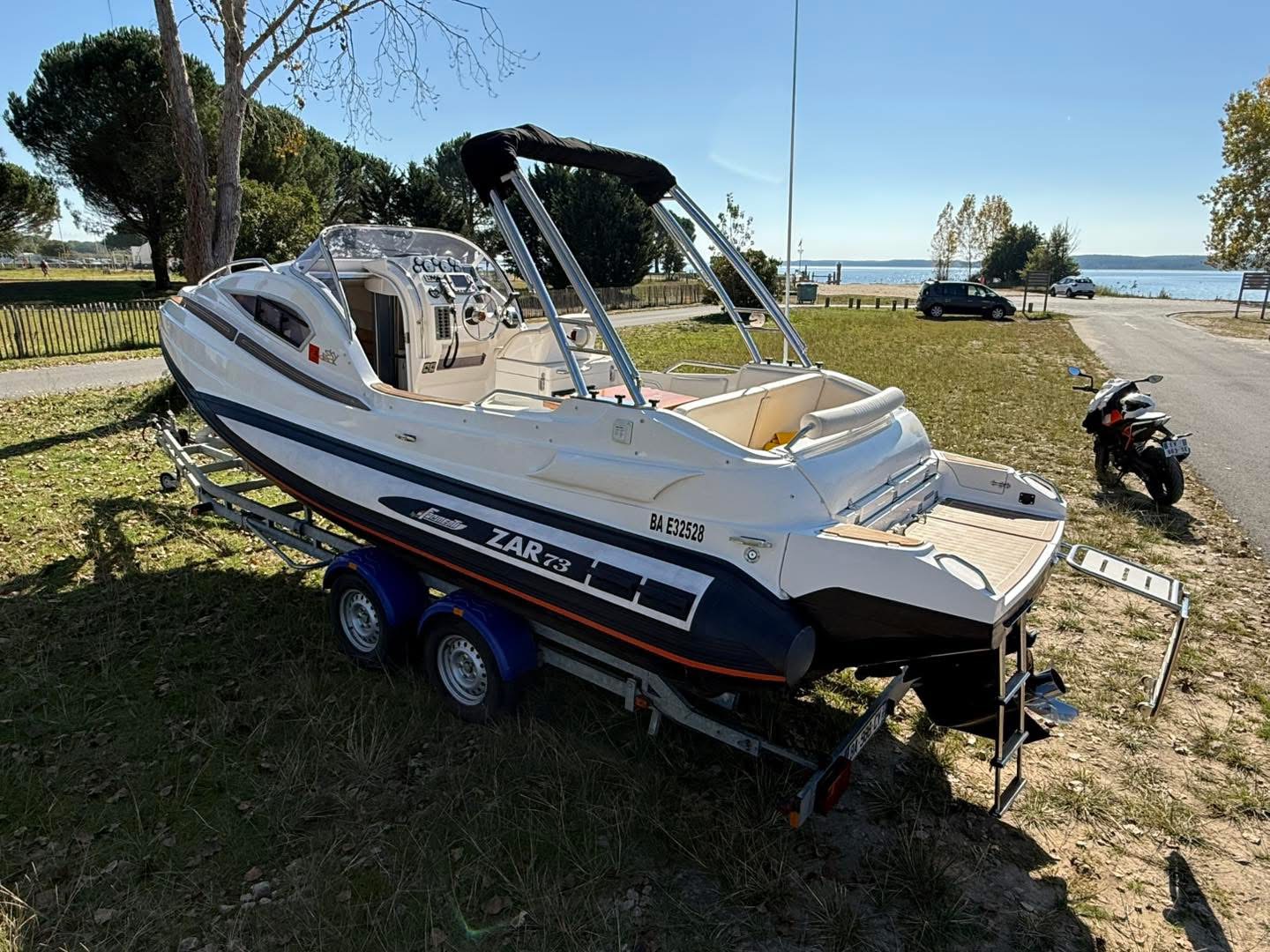 12F5B042-885C-4CAF-82B3-C22E12E88D76