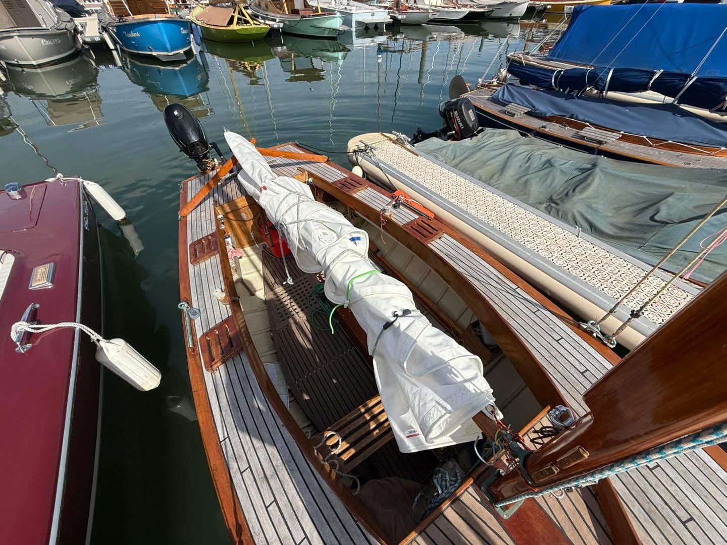 146AE863-4706-4D0B-ACFA-92A320C9FDC9