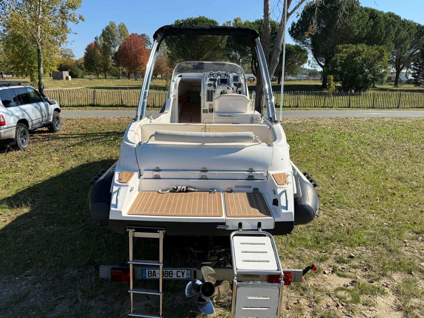 280CE7B8-FFD7-40AD-8EA6-8065E2ED5587