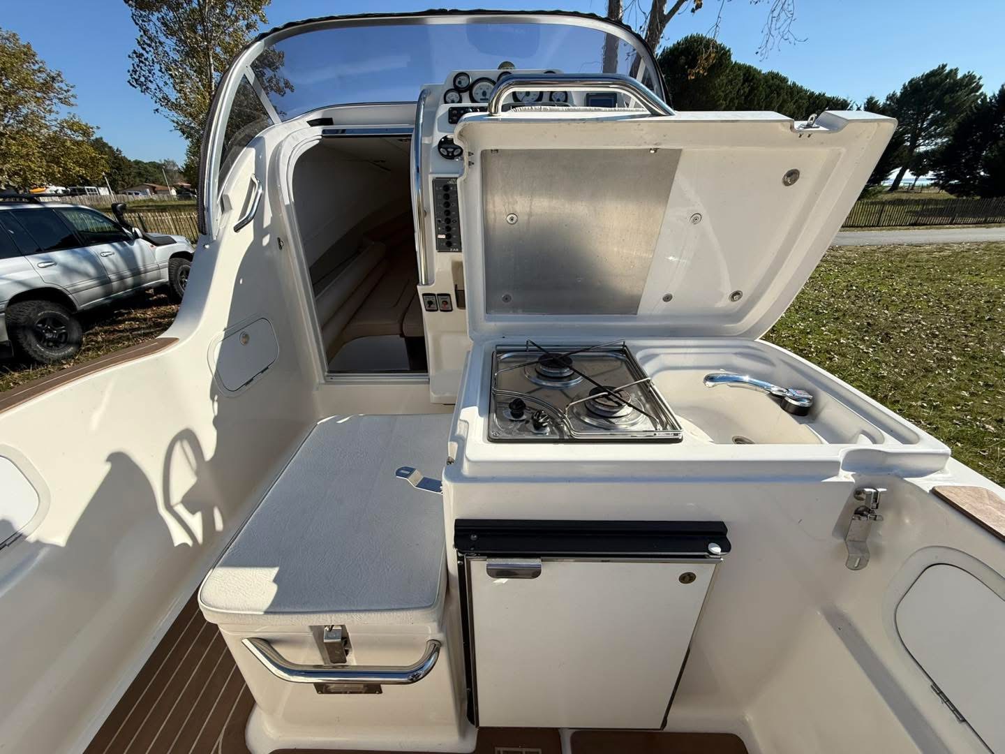 3A8E196F-D760-4639-8B73-5277AF4A72B4