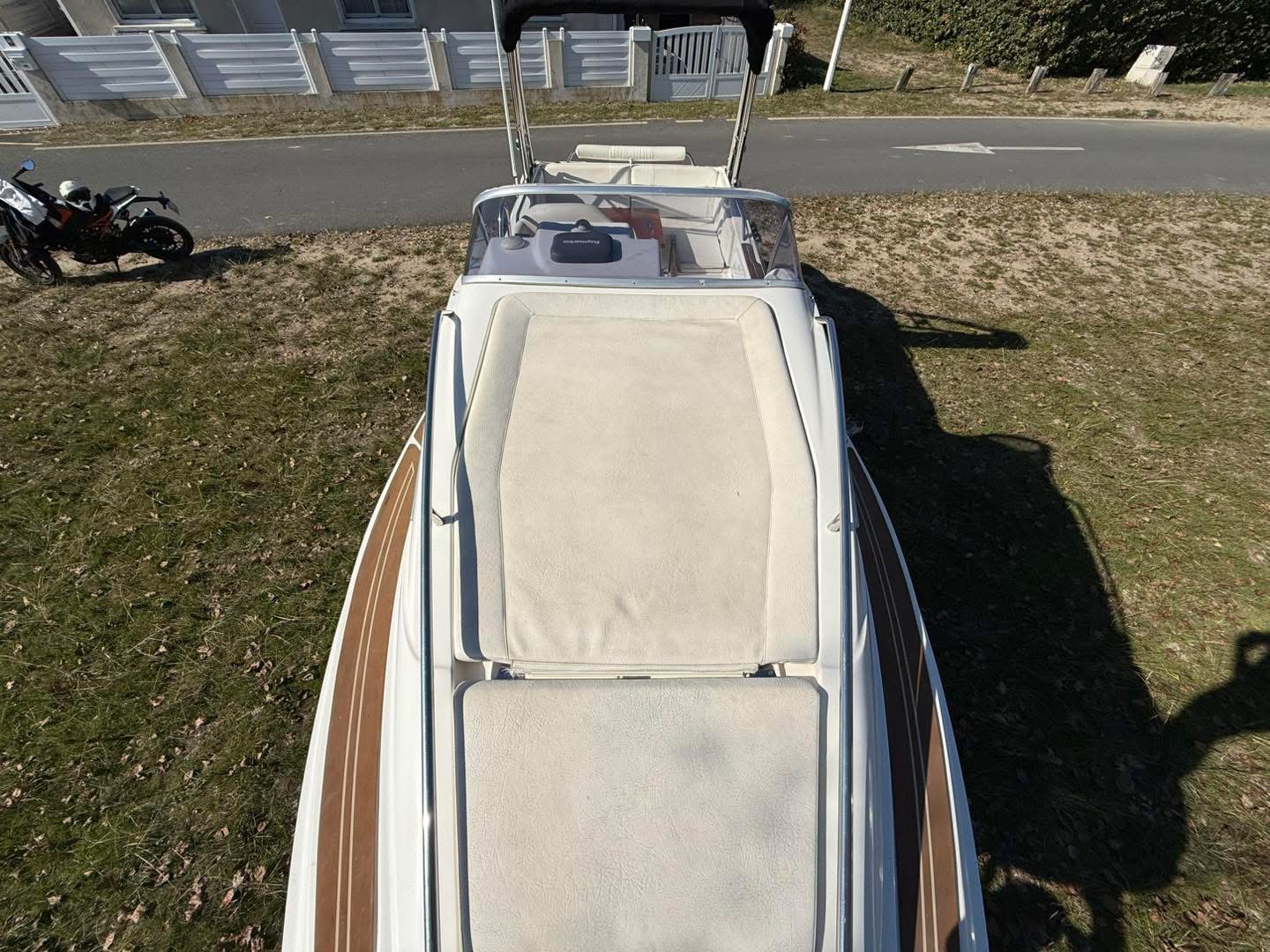 417FFE23-7EEF-471B-A271-D770563F2D69