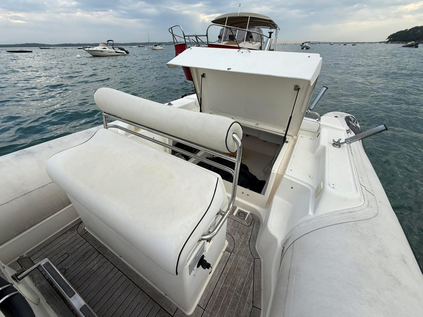 C09644DB-8A36-4B80-AAD1-AB34FDB886CD