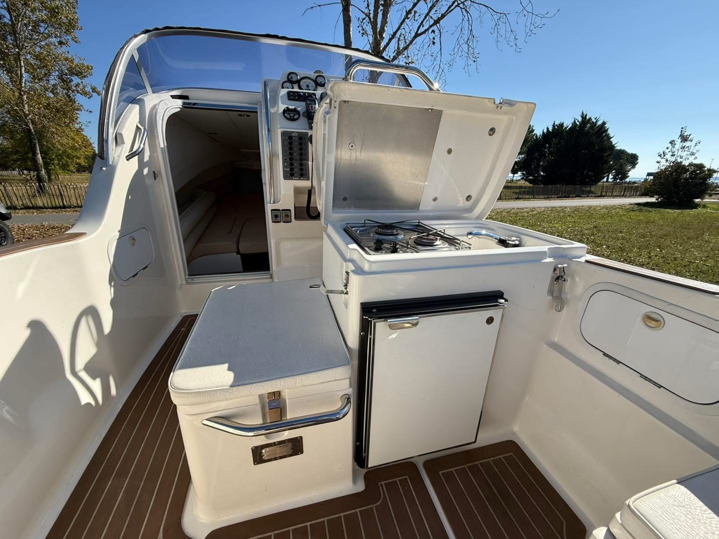 C30B8199-E839-495F-BDF5-99908ED01D54