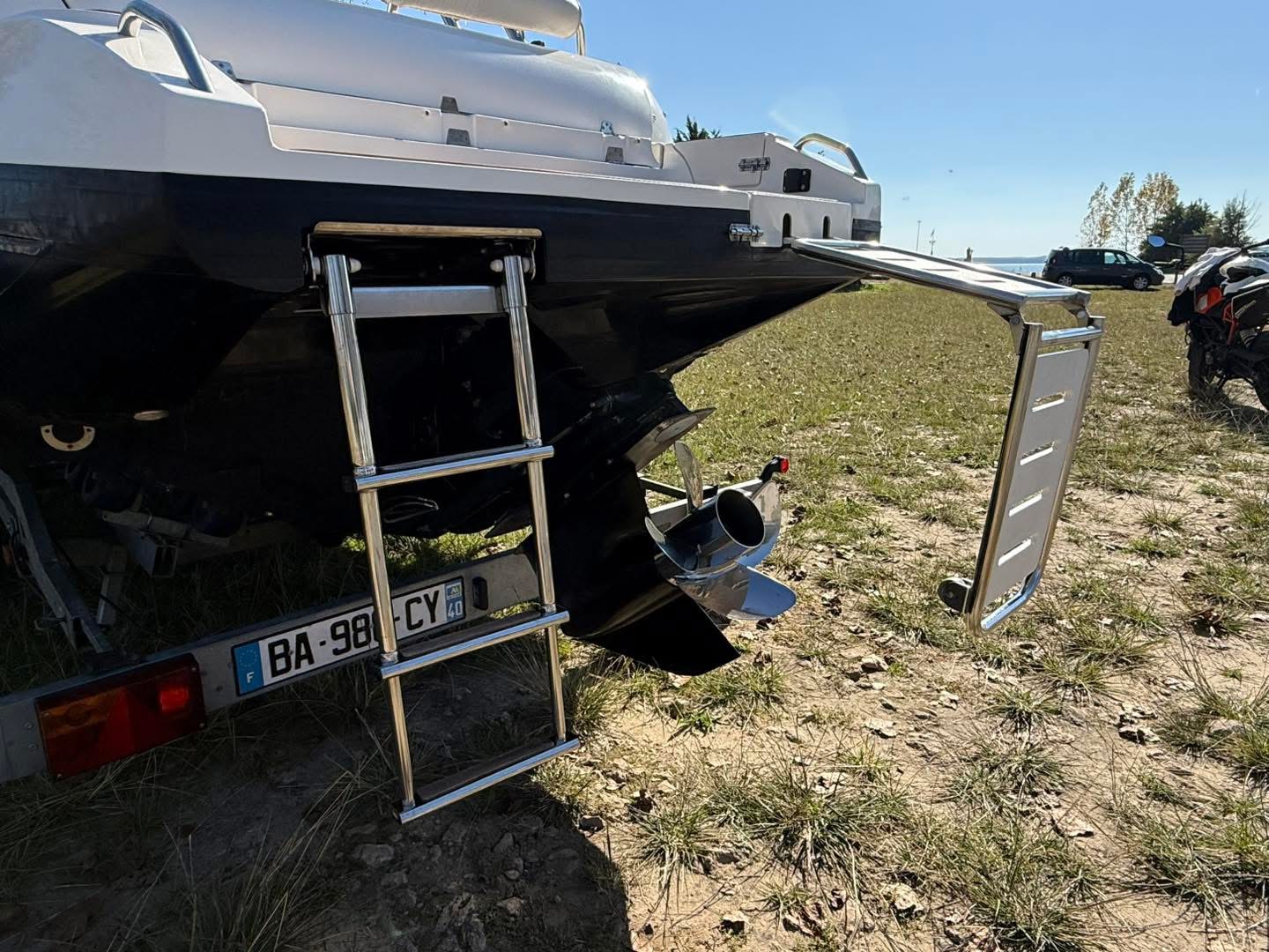 C371C83B-0147-4A4A-A75B-FD1C6DB21B66