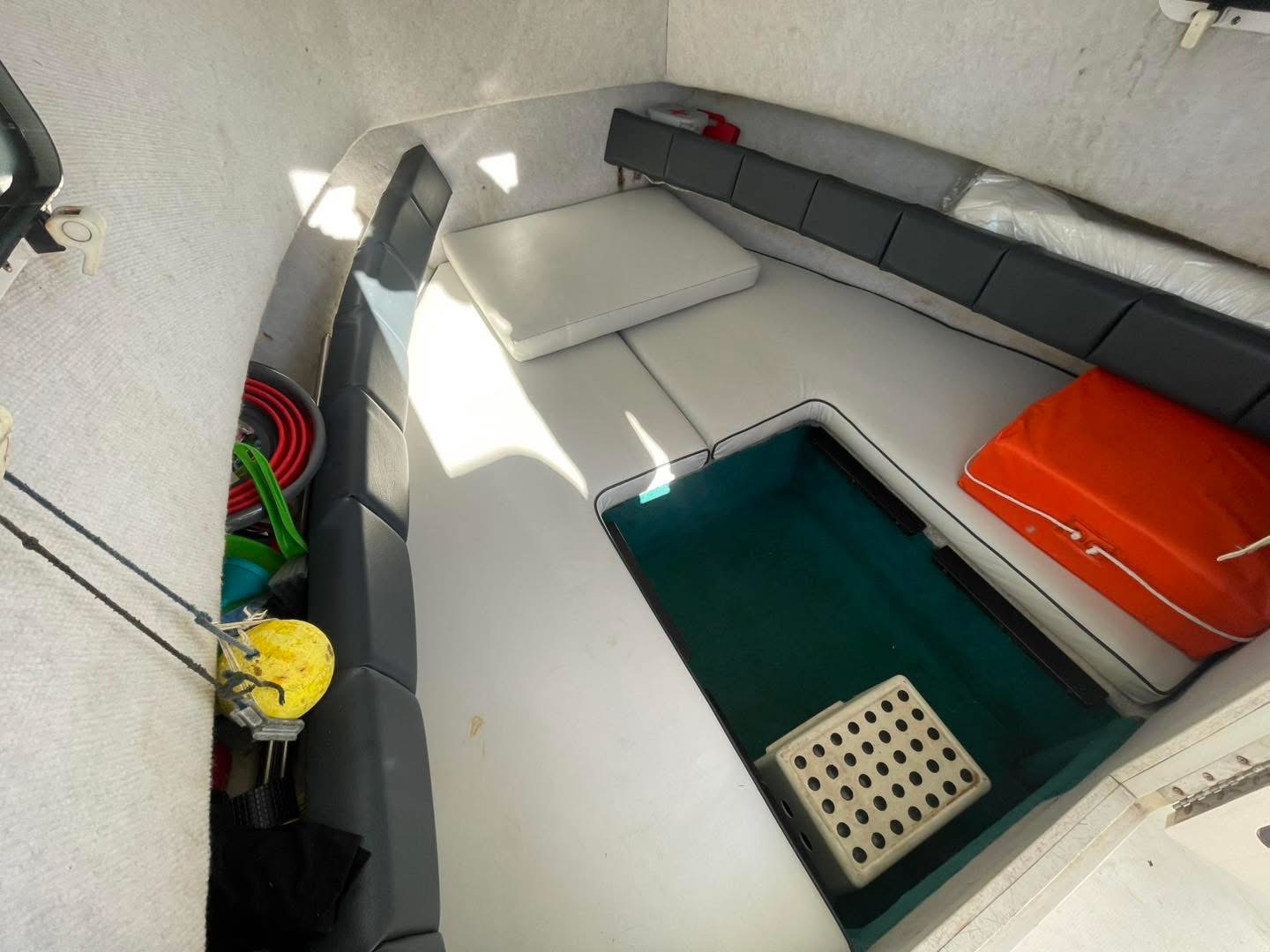 E7DADAFD-FA23-4EB2-9969-DFE931F36E07