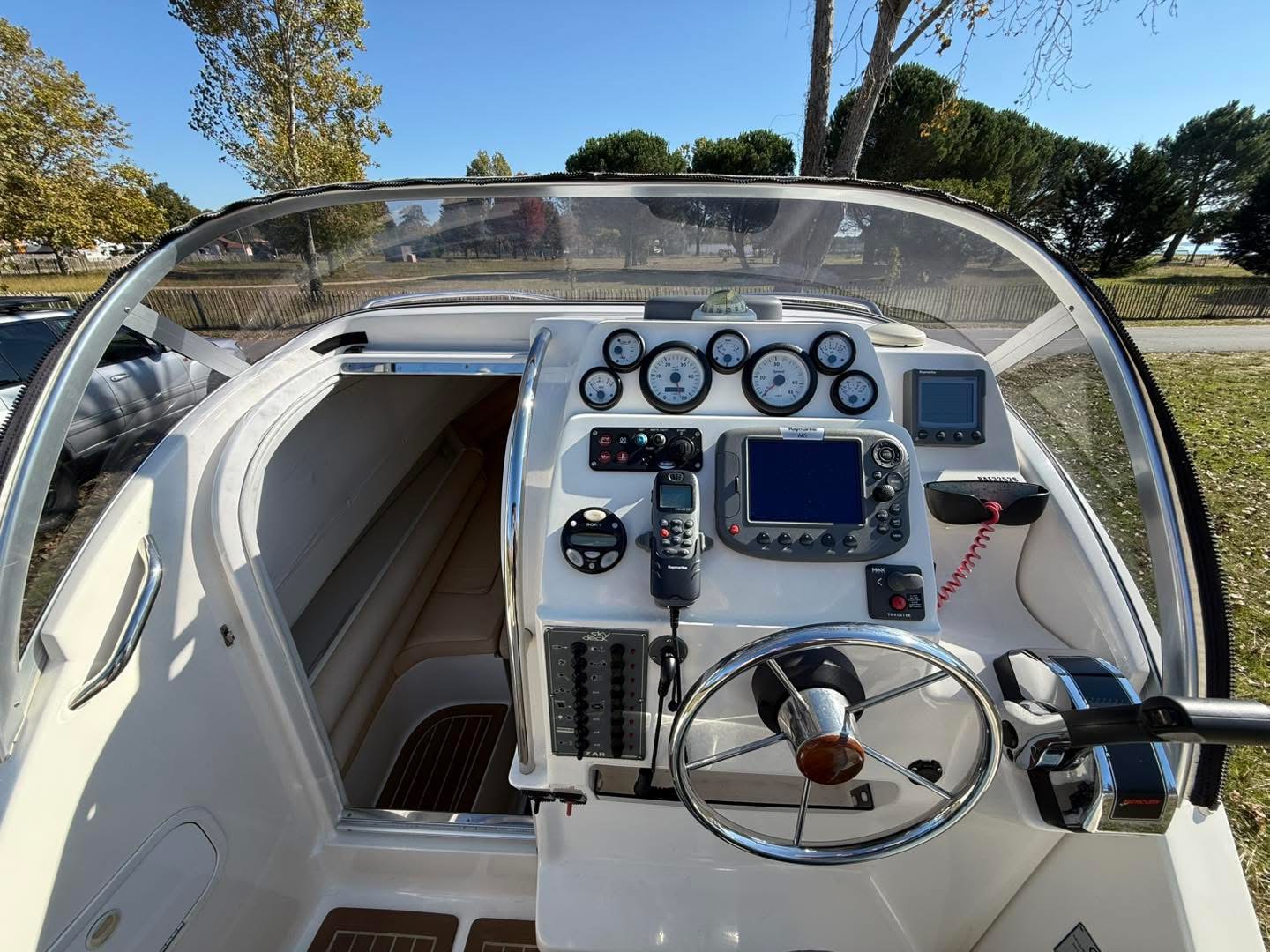 F9FB4BB6-3A94-425A-97AC-3DF448CE33E9