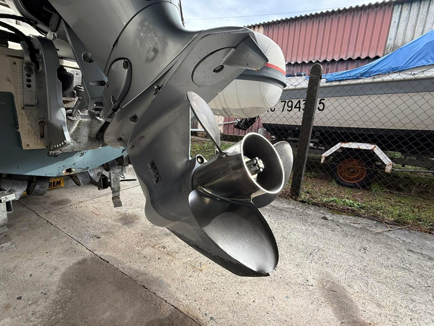 04012F13-5F6D-4BBA-BEF9-CBAD7ACE52AC