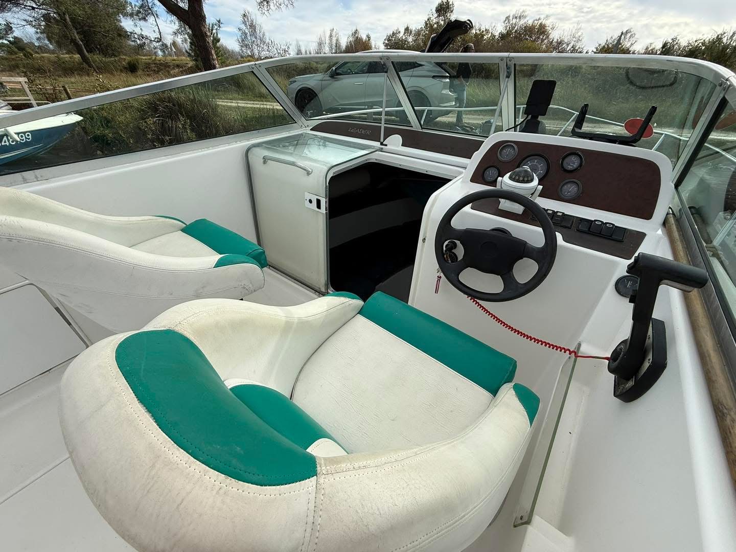 0886FB5D-695E-491E-A11C-1727B2567760