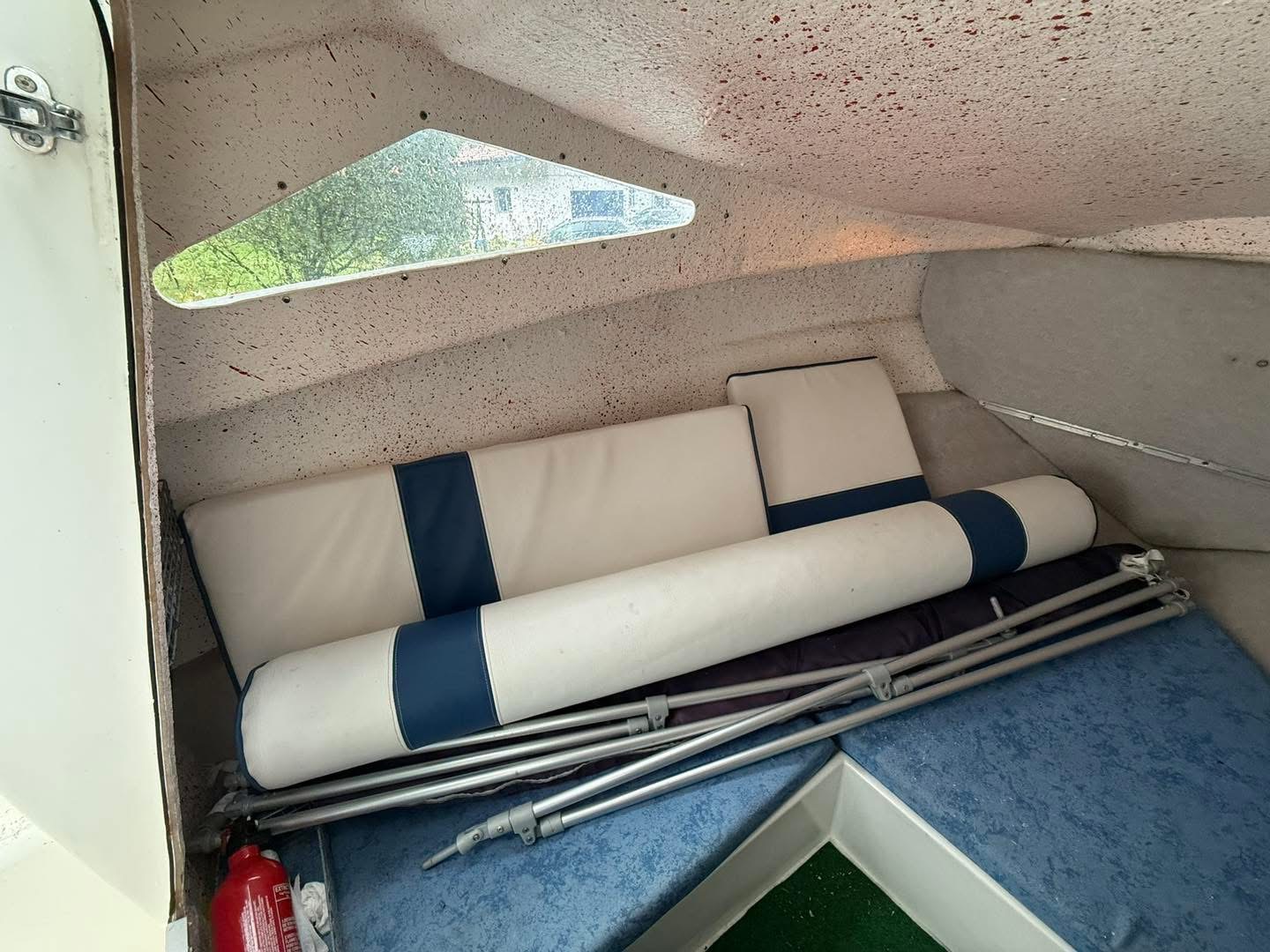 0B9A296D-1908-45FC-A47B-6001DEDB352D