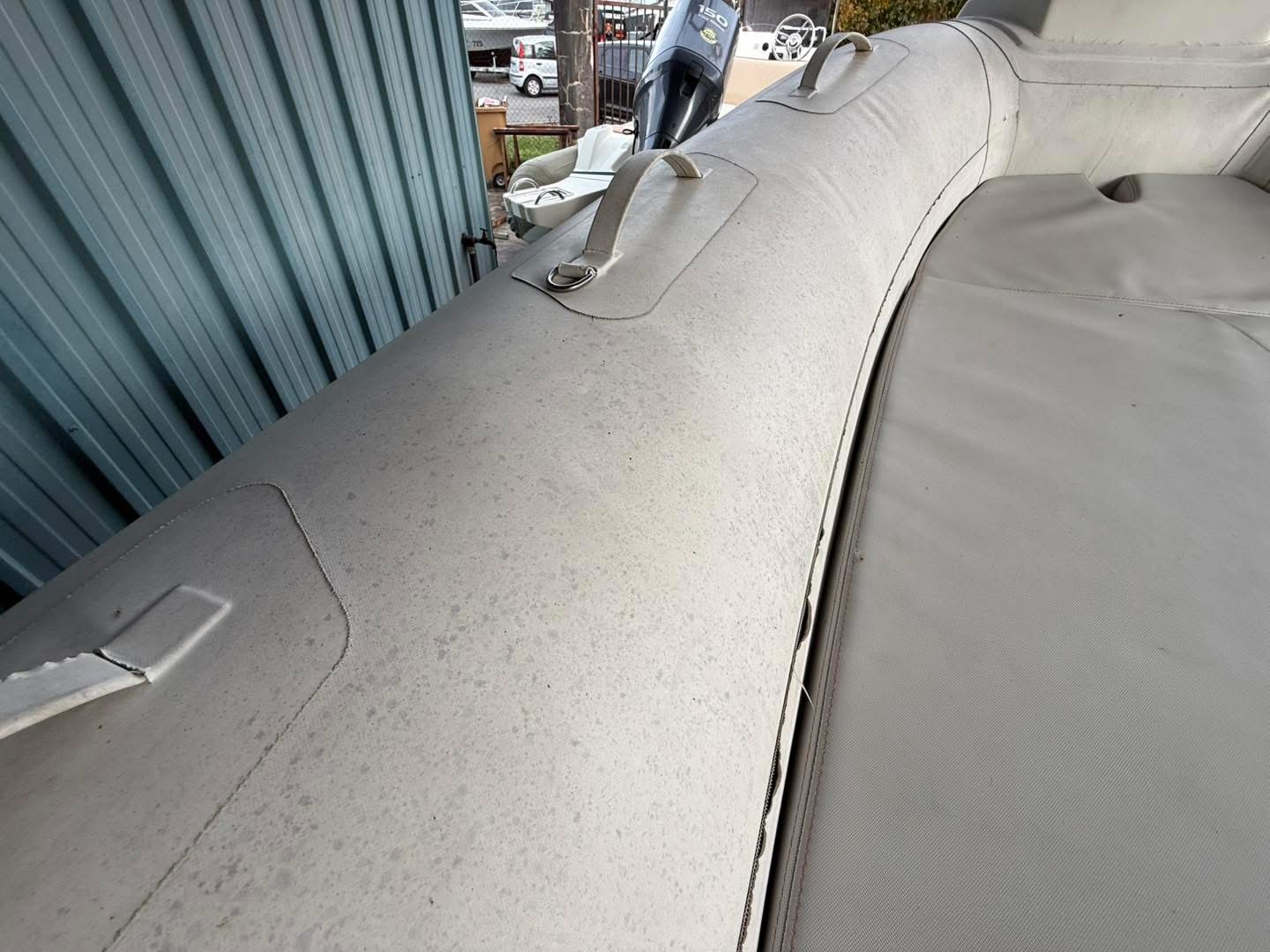 15941EDD-3E93-444D-B0B8-FB5D175A3988