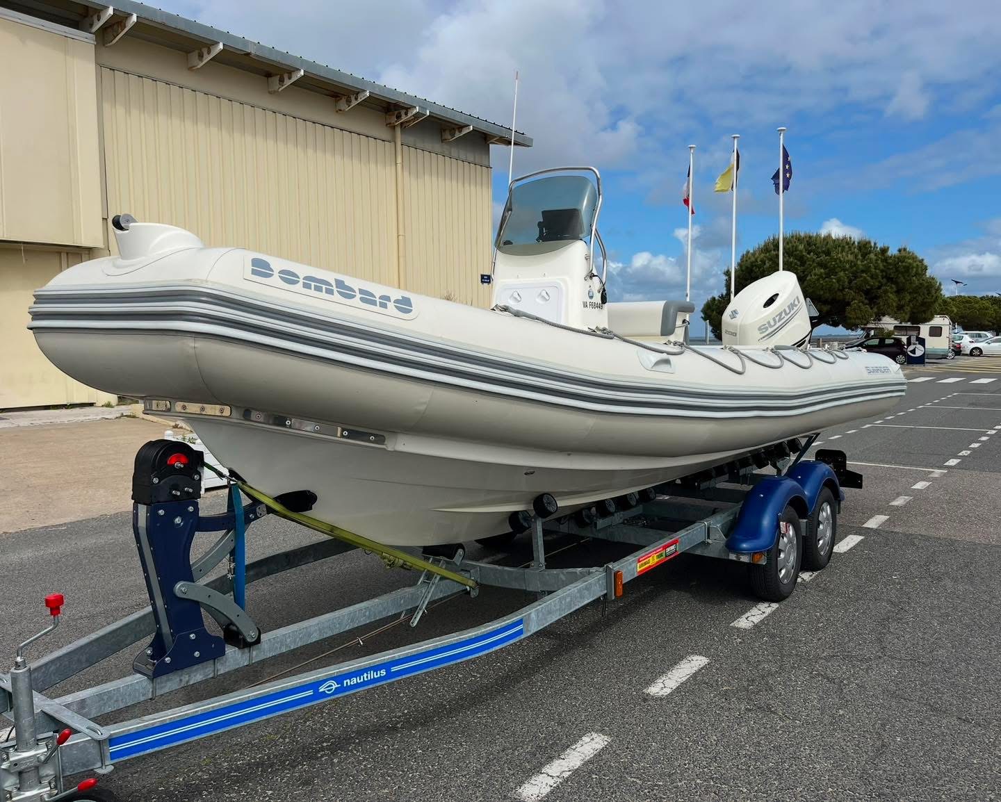 5711C5F4-E292-47DC-8079-9051D11C6755