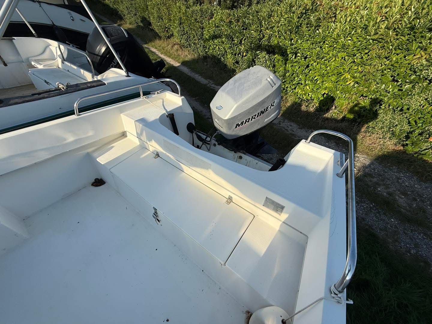 9C615387-2CCB-429F-B7E7-20FCE9049F86