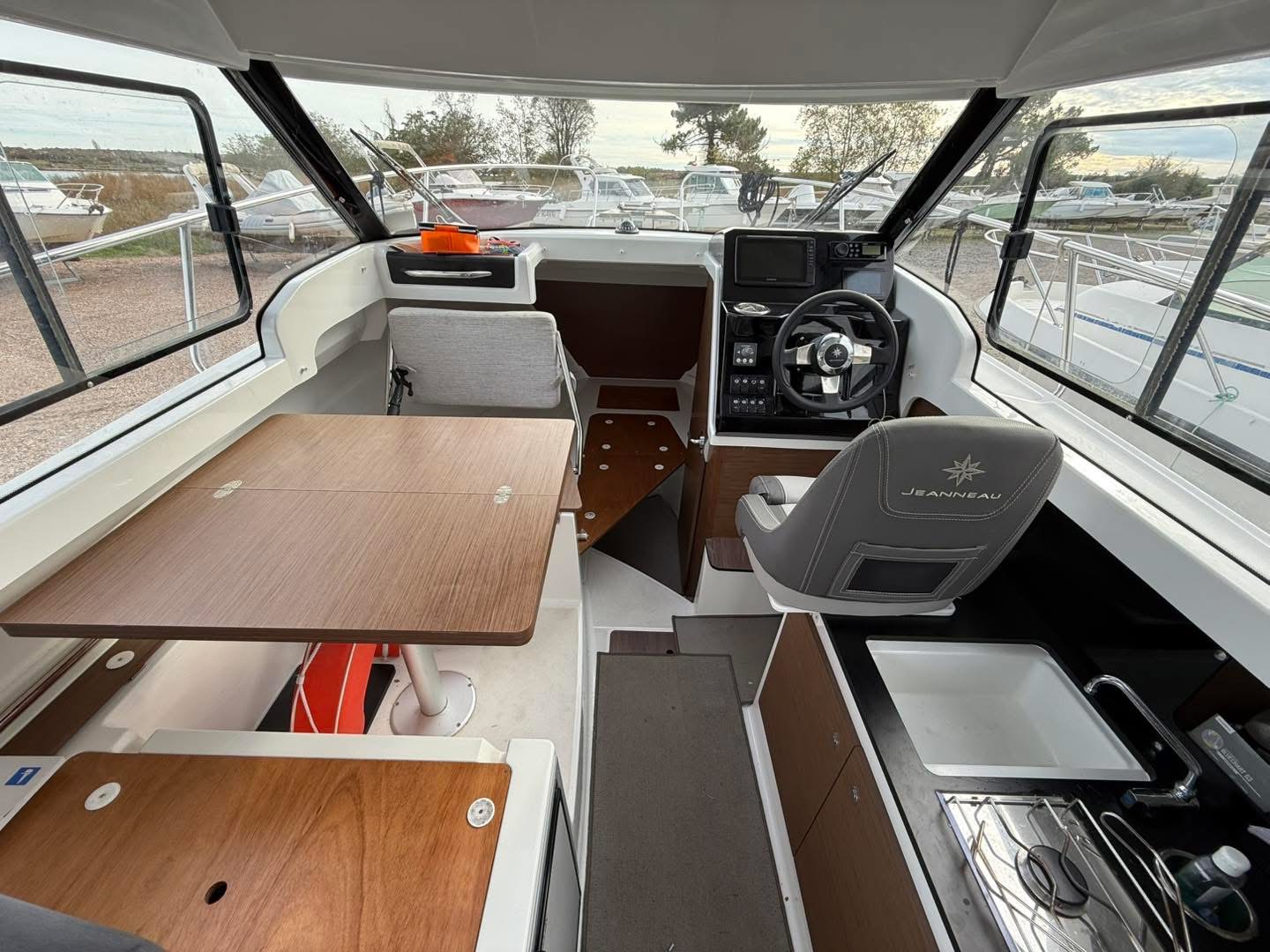 C43B89BC-5FD5-4B51-8648-ACC43D583199