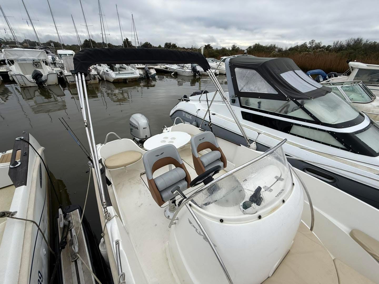 D4949D1B-373B-4869-8CD9-0E013060D5AB