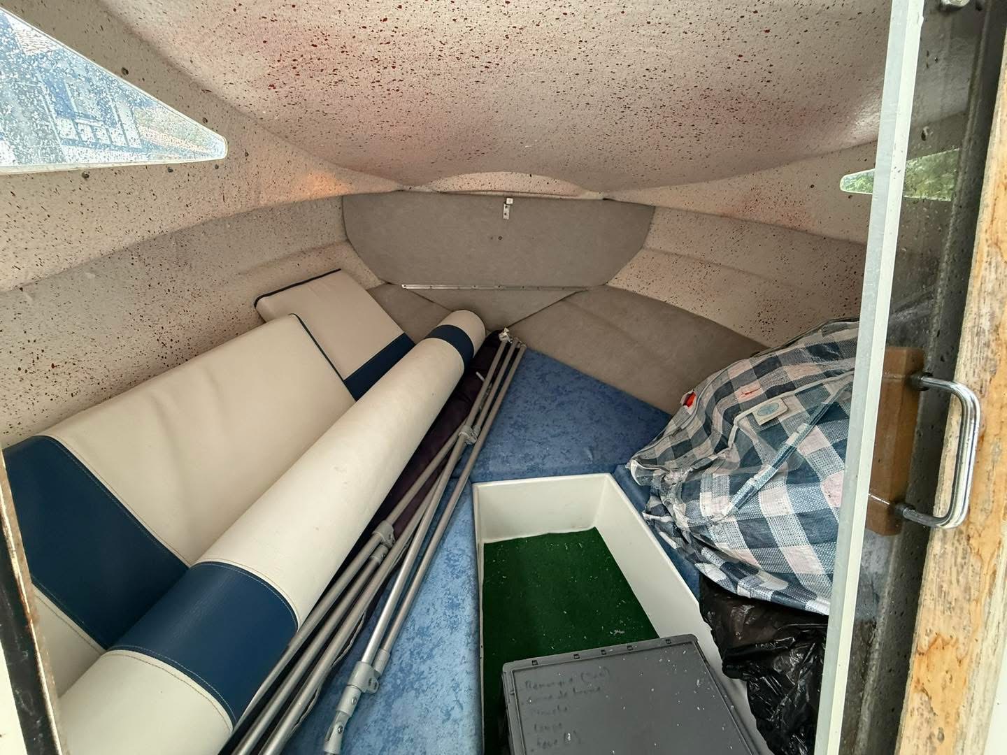 E0D27BA9-8BF5-4158-B433-CB5CC2FAE917