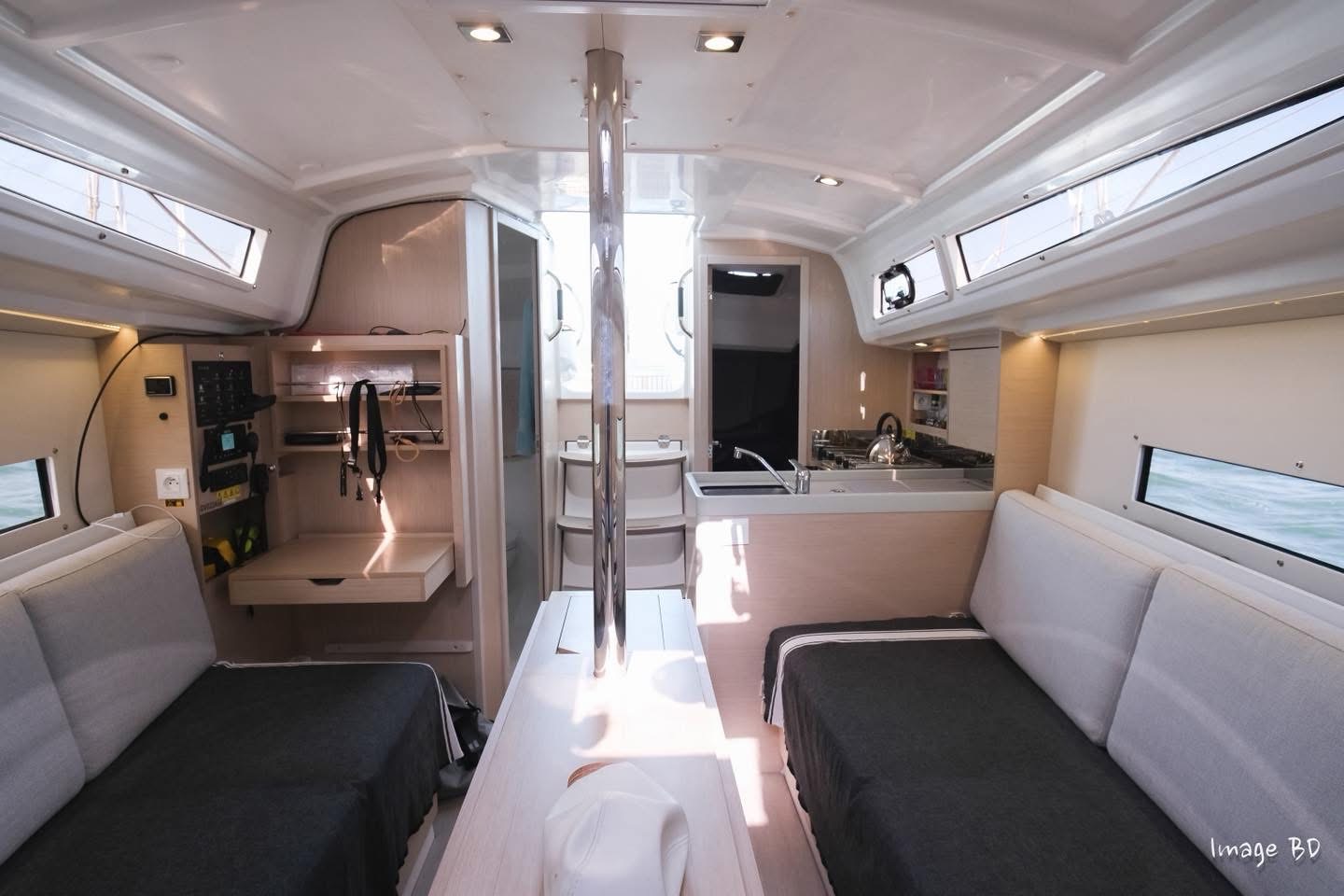 EA3F6535-8D88-4875-B8A0-FF7E0C2BC649