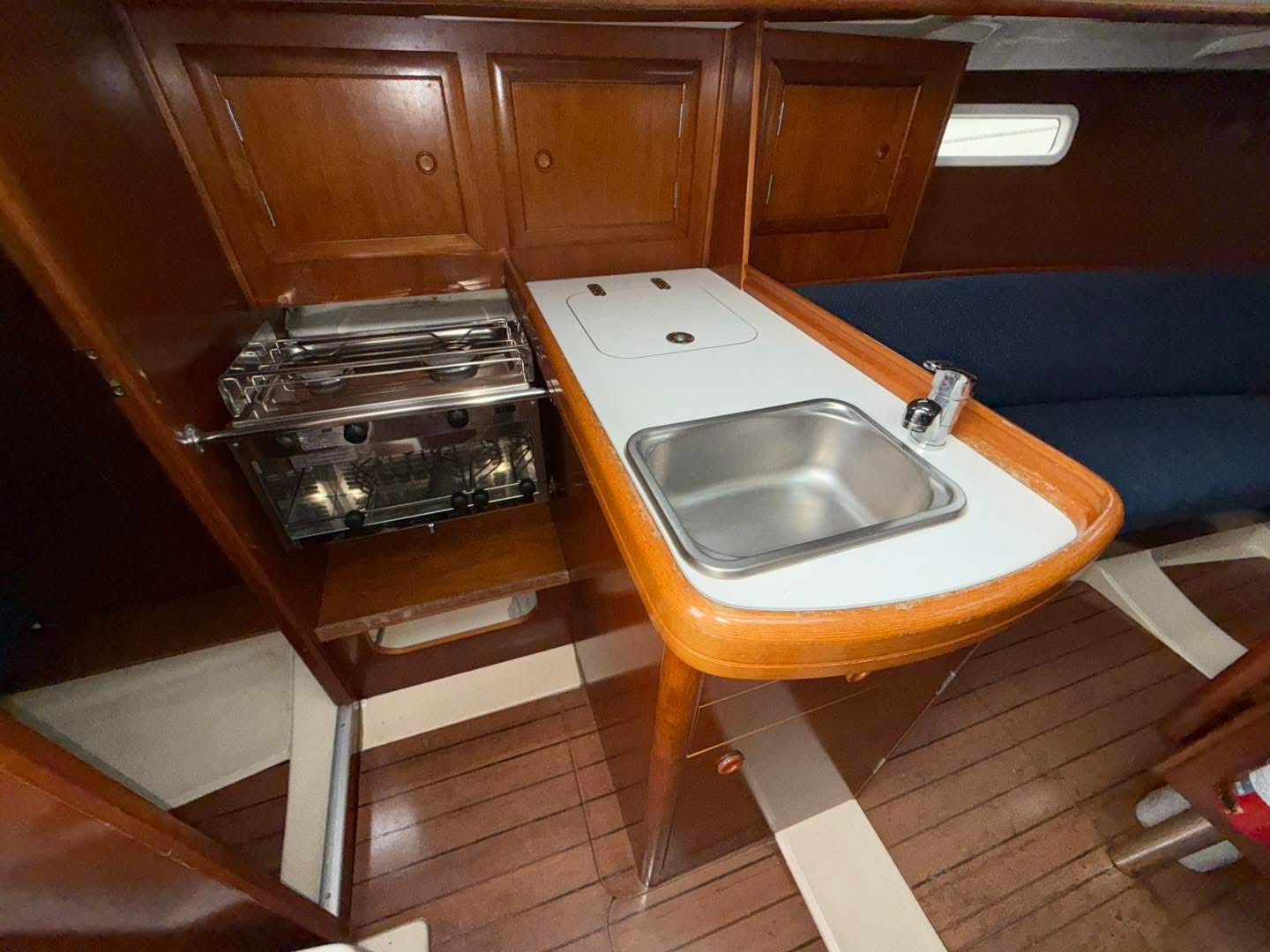 20268C98-761A-4C44-A157-911314E35617