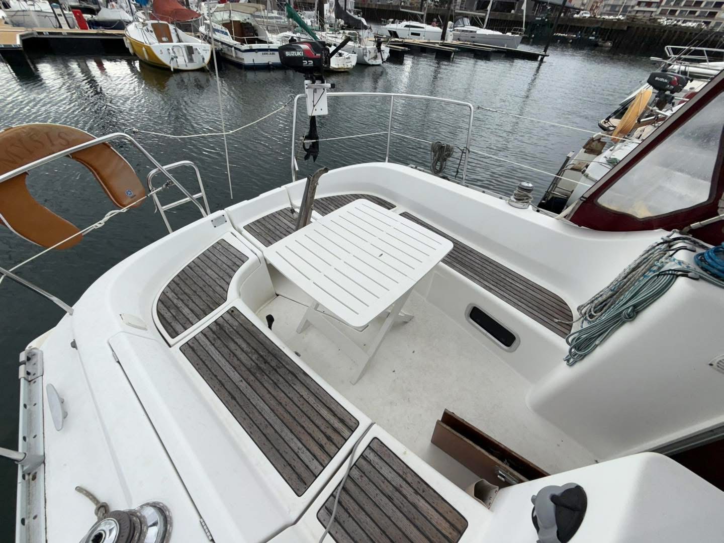 37C789DB-F3C2-4B3A-BFF1-4AAF482A3926