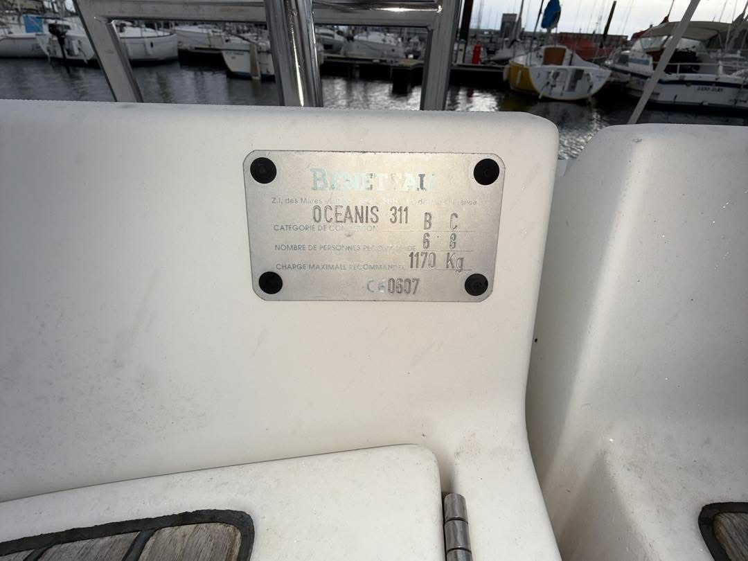 8EA38005-B43B-4910-8B0C-F87B675CA231