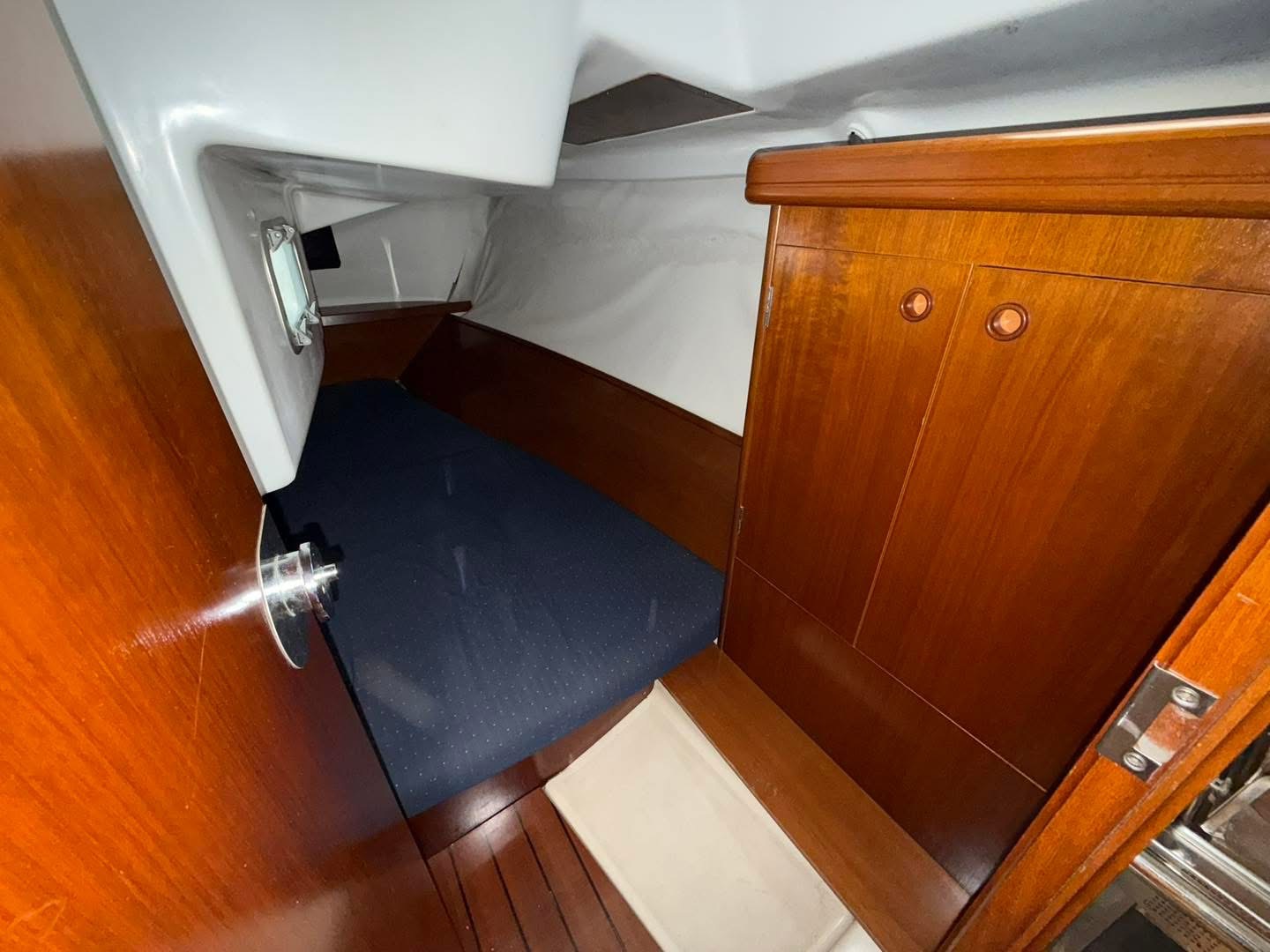 9A4FC130-F32A-487F-8106-5ABBEFA1257D