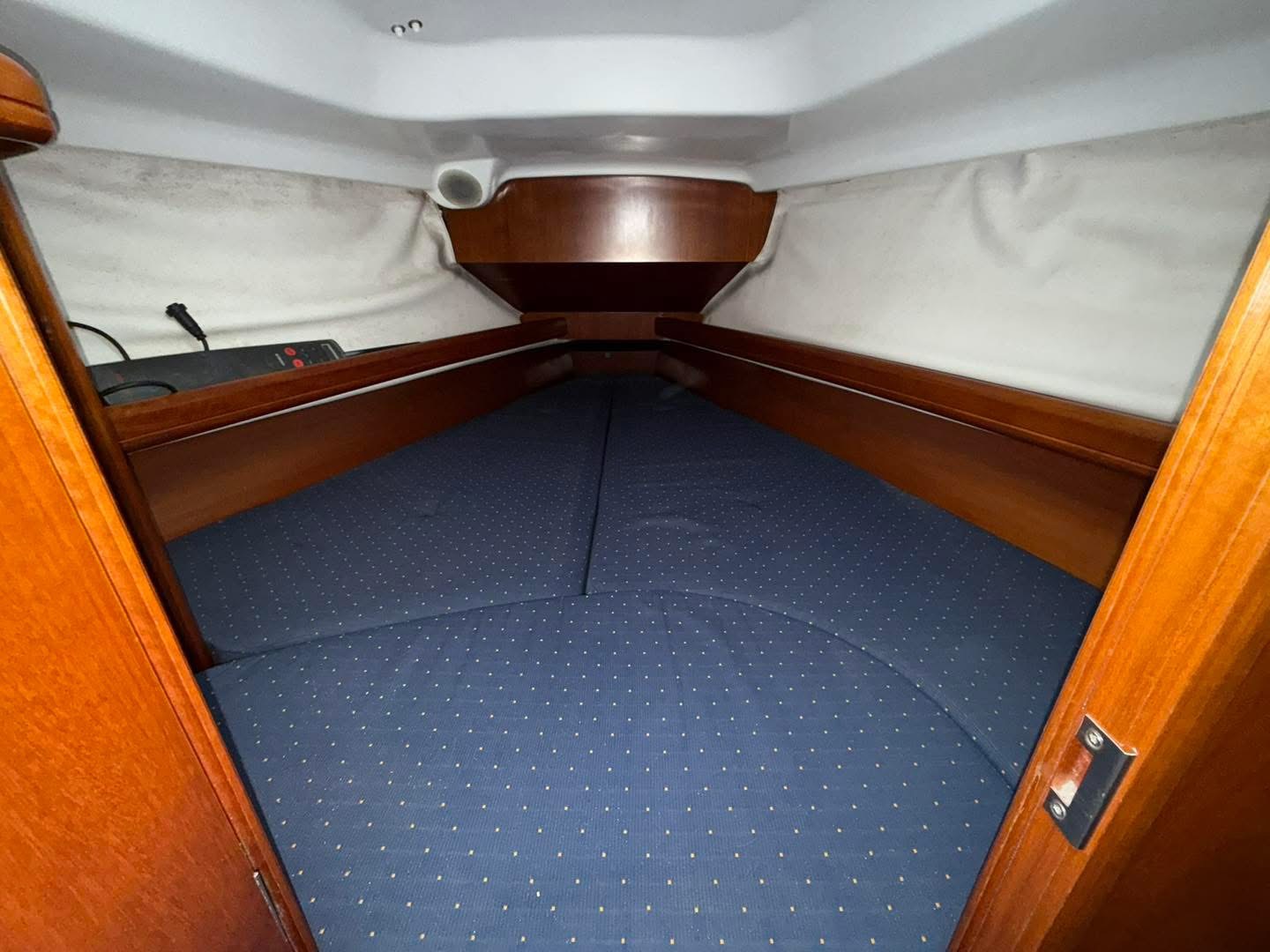 C755F22B-3C43-4E79-B987-87AB485659F6