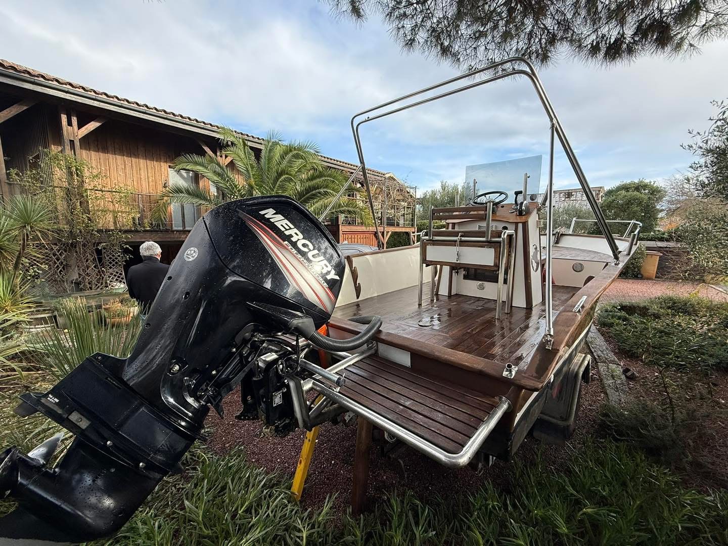 F9BBE042-AD21-44D6-9BFA-0DFB27FAB23E