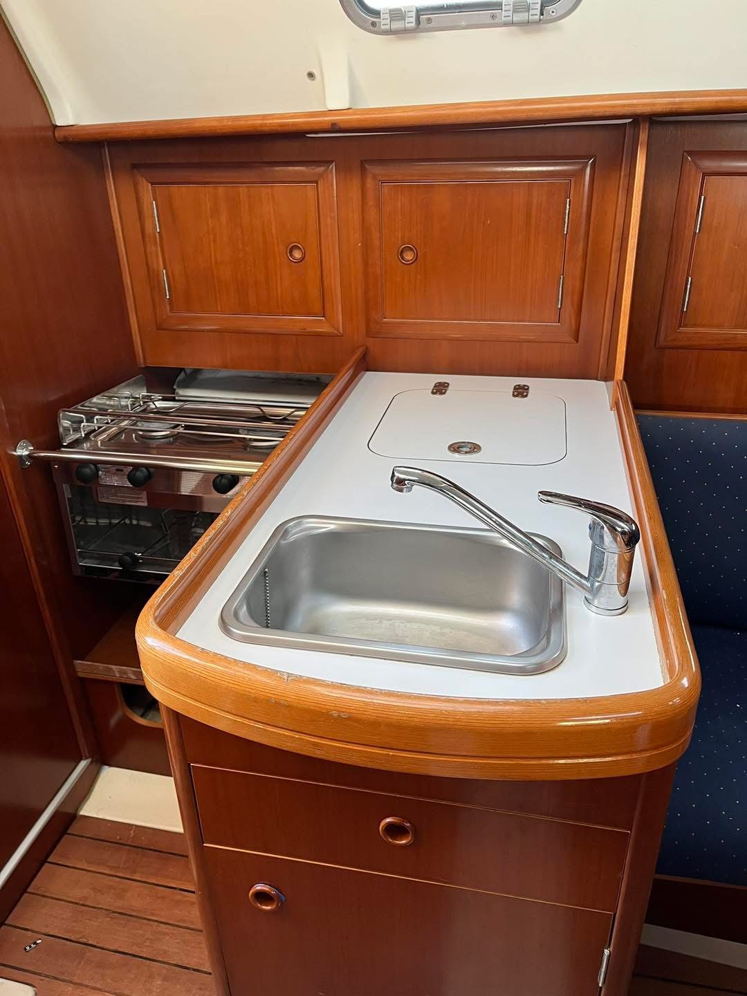 FDC4809A-6085-482E-9663-3CBE891ECD1D