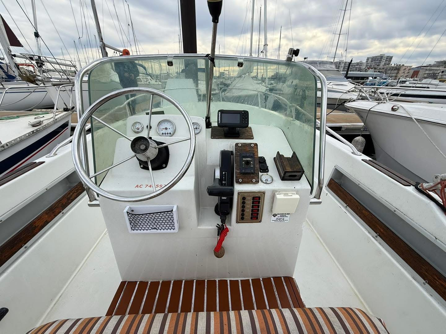 099FDDF0-EEB7-4C01-A36A-435E01985624