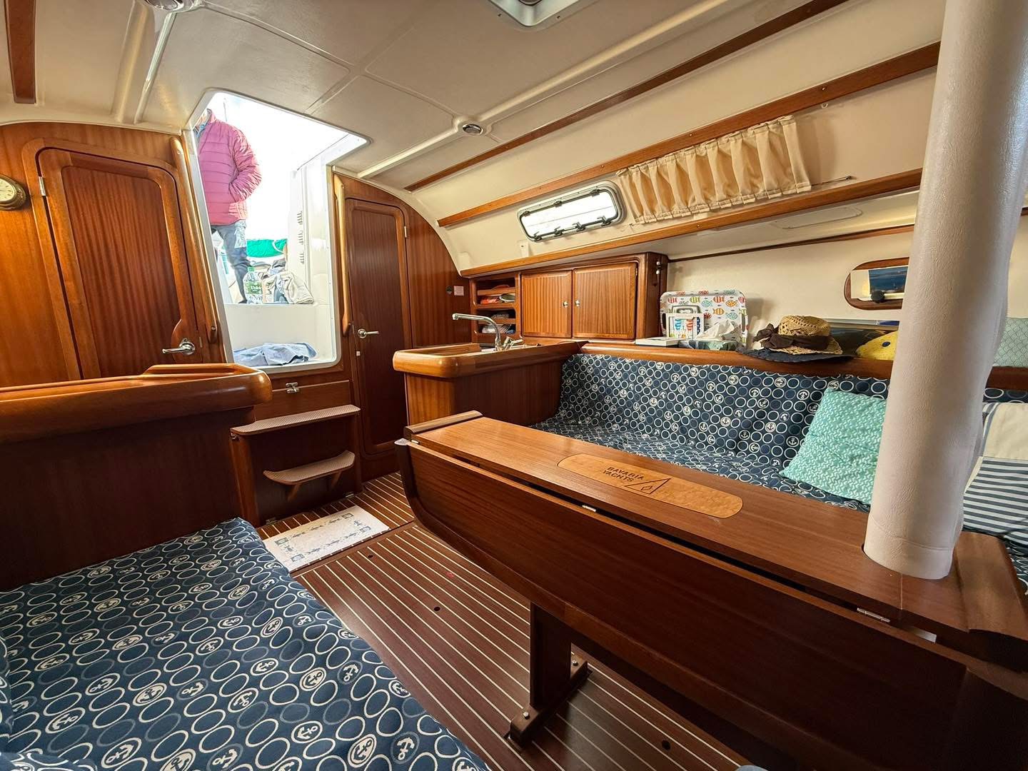 156324D3-FAF3-4FE3-AD93-F11F92704439