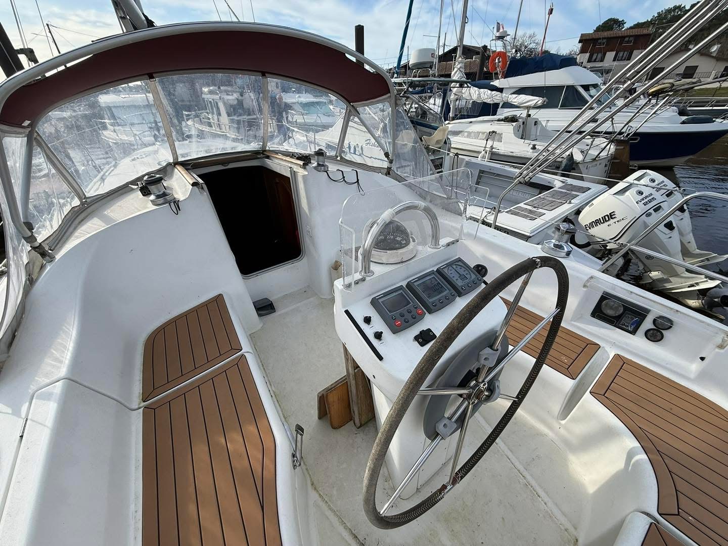 1EA2E0BC-0BE2-48DA-87AA-7E9700995A7B