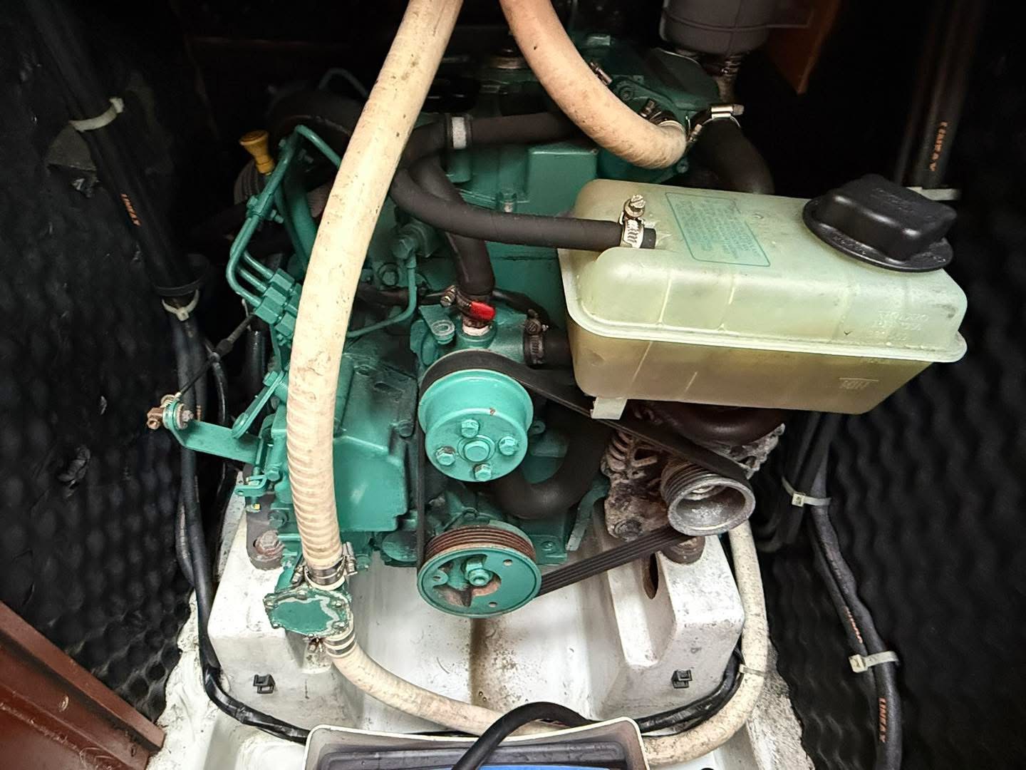 4BF4FB5A-F0B2-4C87-A297-8A0434CA7499