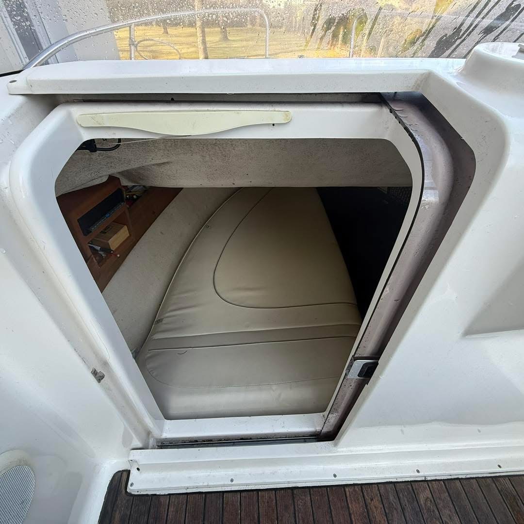 51AC2E37-25F2-4C79-8ED8-D3B338084FEE