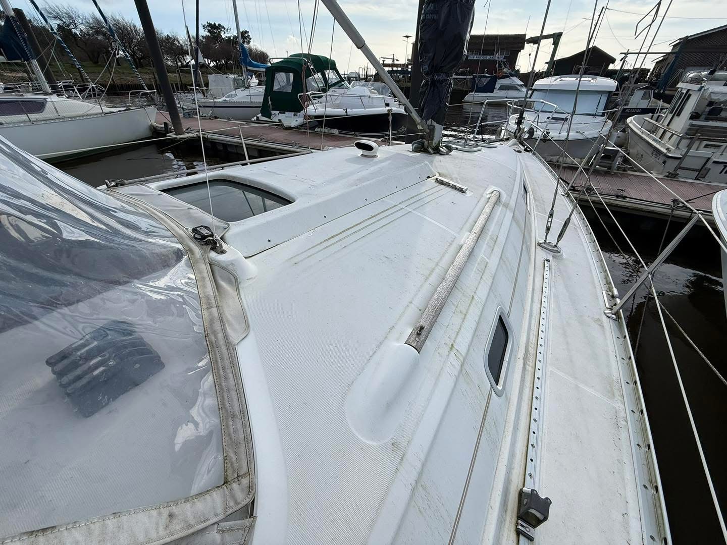 74DA43F4-2F88-4D8F-9693-81D5A73654B9