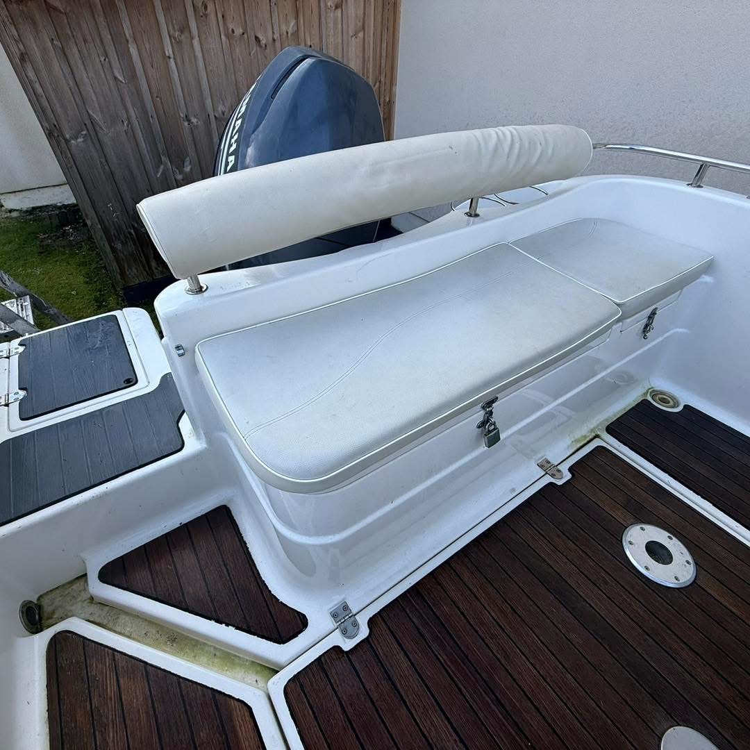 900777C2-C657-4513-A8DD-BB71B02459E1