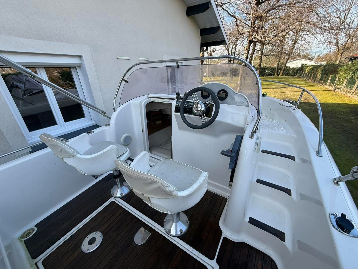 94089A74-5F2F-4F8F-92C4-D5048E7914DA