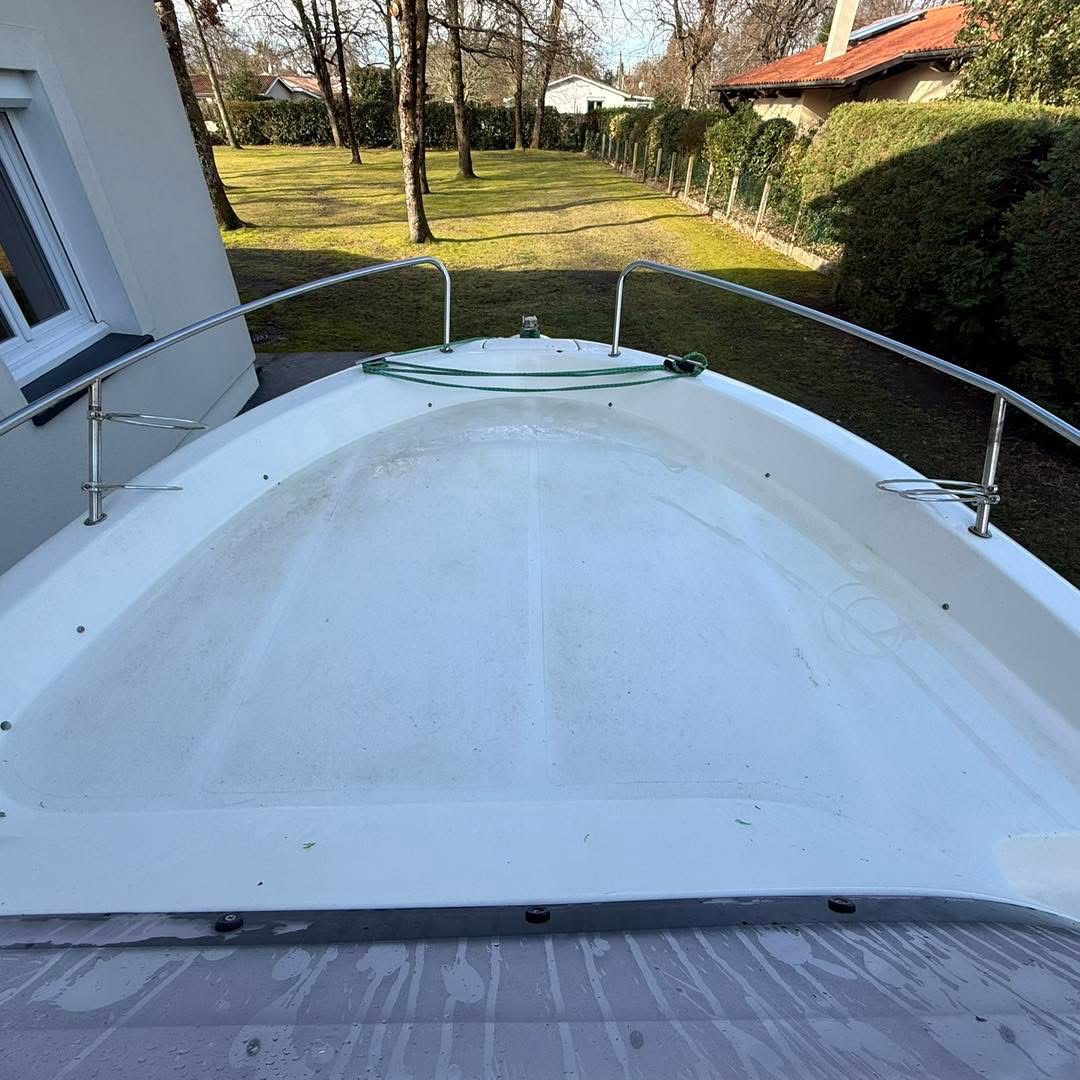 9B8FF7EF-557D-4701-9FB5-E919B70B4319