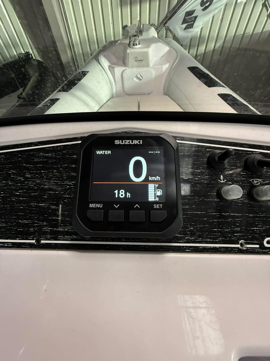 CC8FBA22-31E2-487A-A98A-208B38FF9E0D