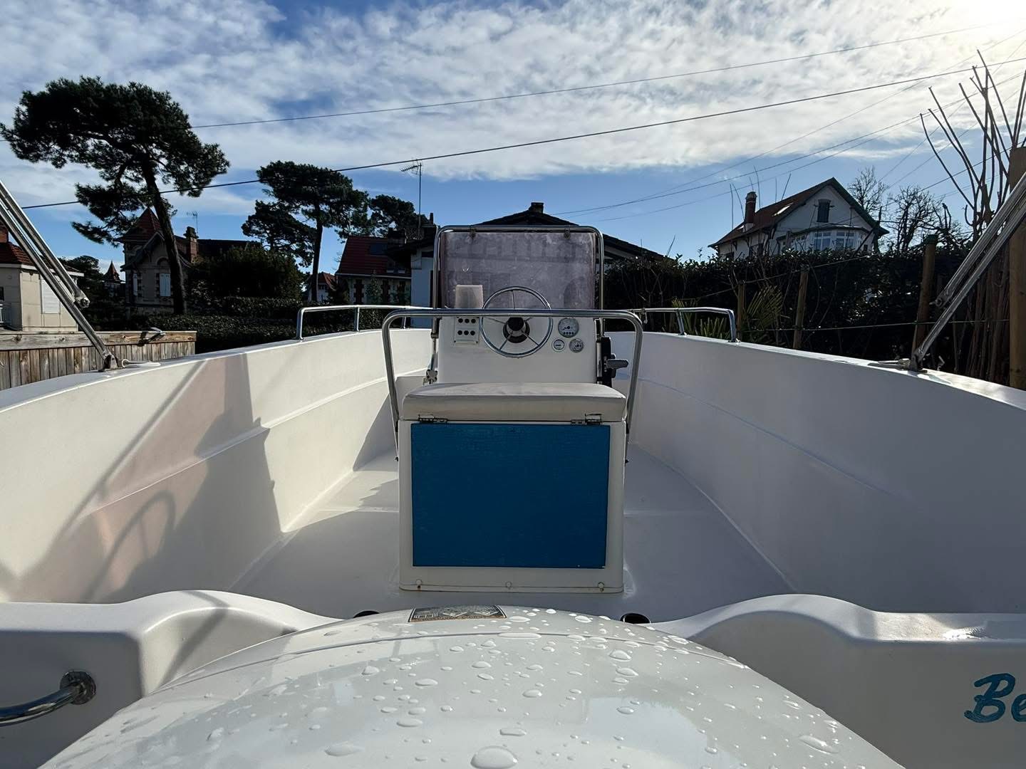 D43AAF98-733C-4754-B784-9334DD9EA232