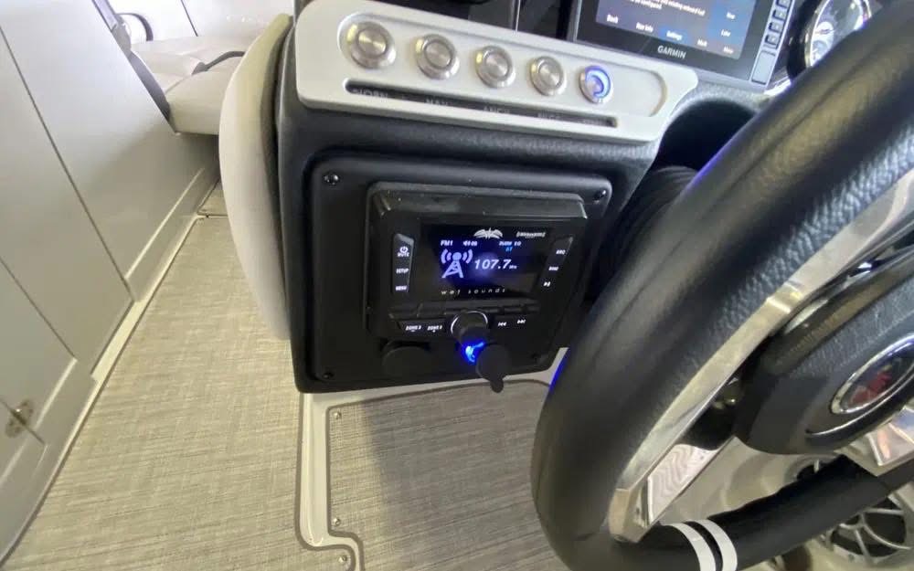 D7A548E0-6ACF-44DF-B9A9-D8AA9C0B7336