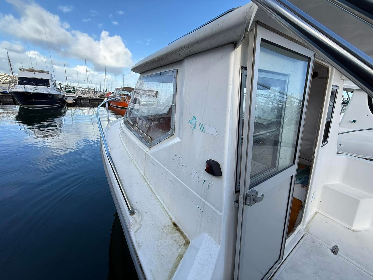 E2309BAB-E05B-4E0C-8874-839FB0BDB347