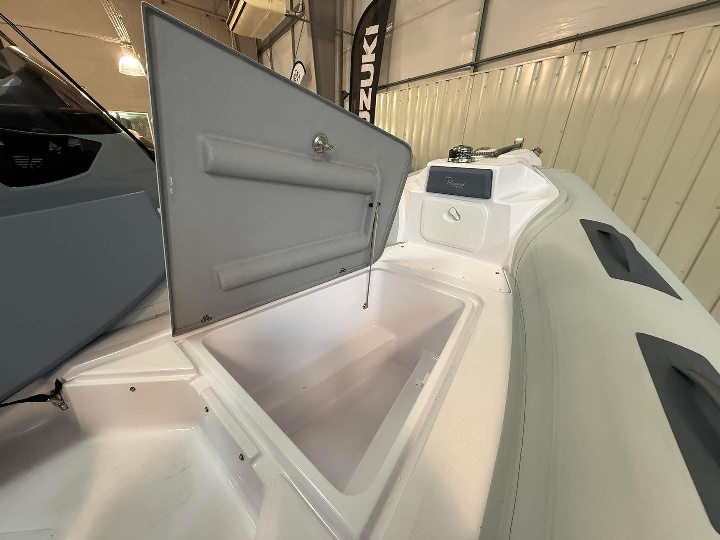 10D57AE9-7A1A-4DEA-B0C2-7F3C4B92D074