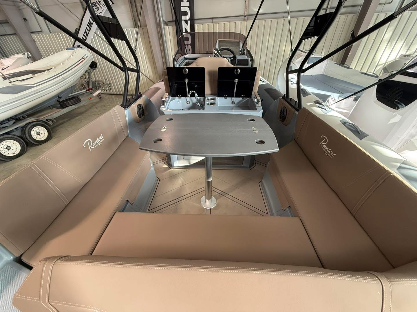 4AADF66C-8DE3-42B7-BC95-1184BC04C382