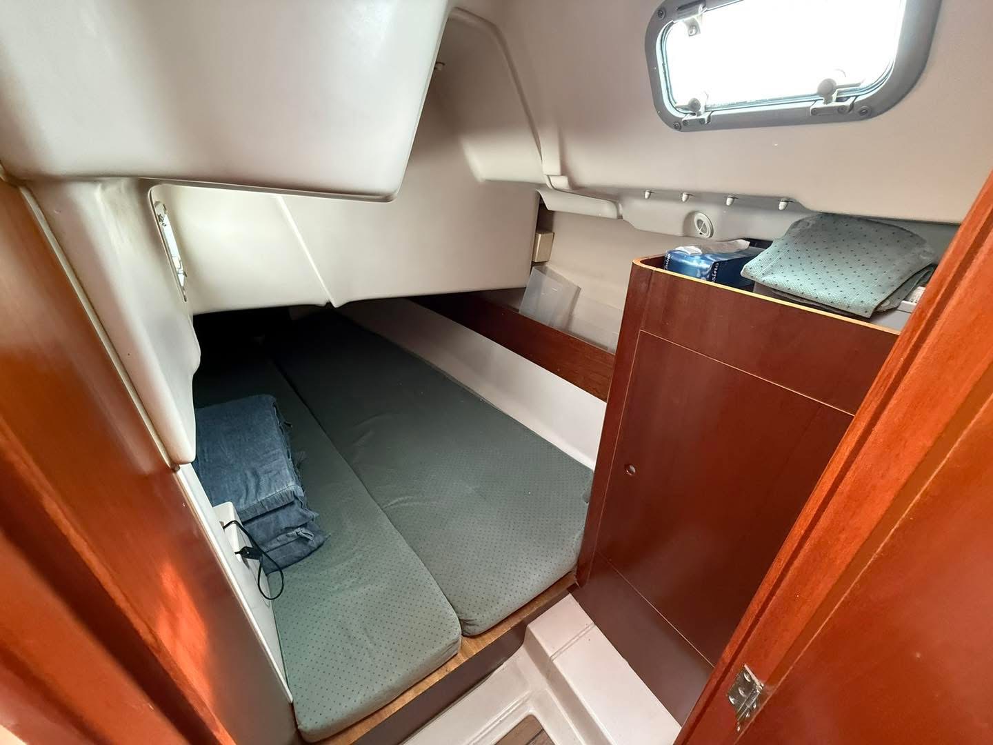 84E31A05-1B20-449B-9BAC-2ECD3DEE474A