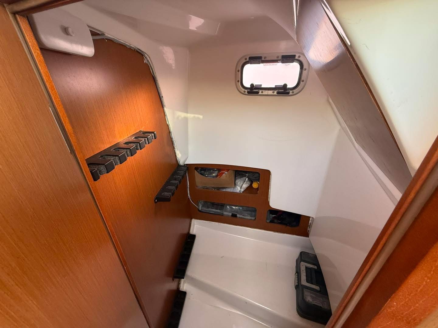 88631ED6-AD38-4BFF-82BE-8C1330FEC30D