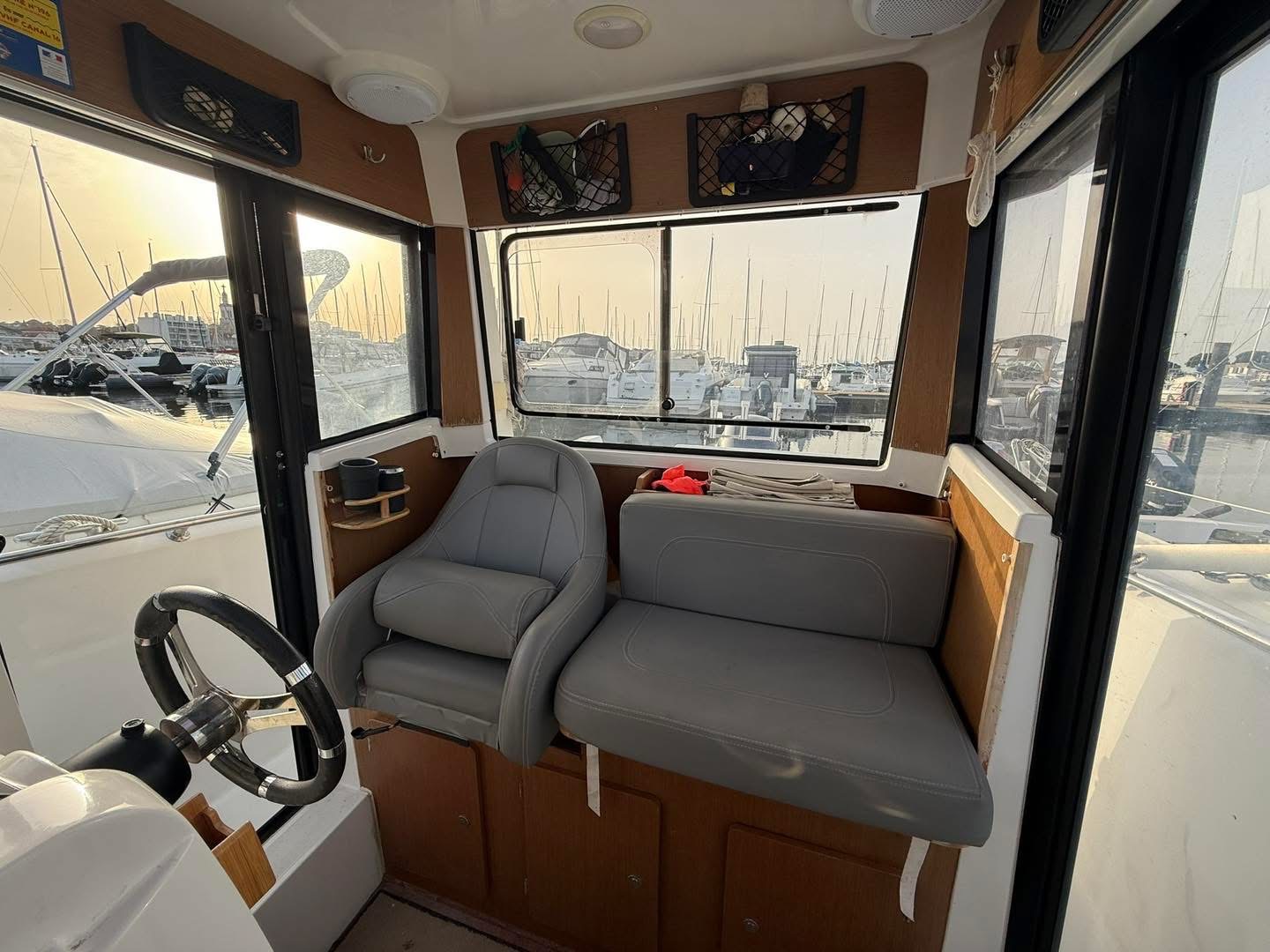 8A01A31C-B4BF-48F1-B6F3-4545B85A3581