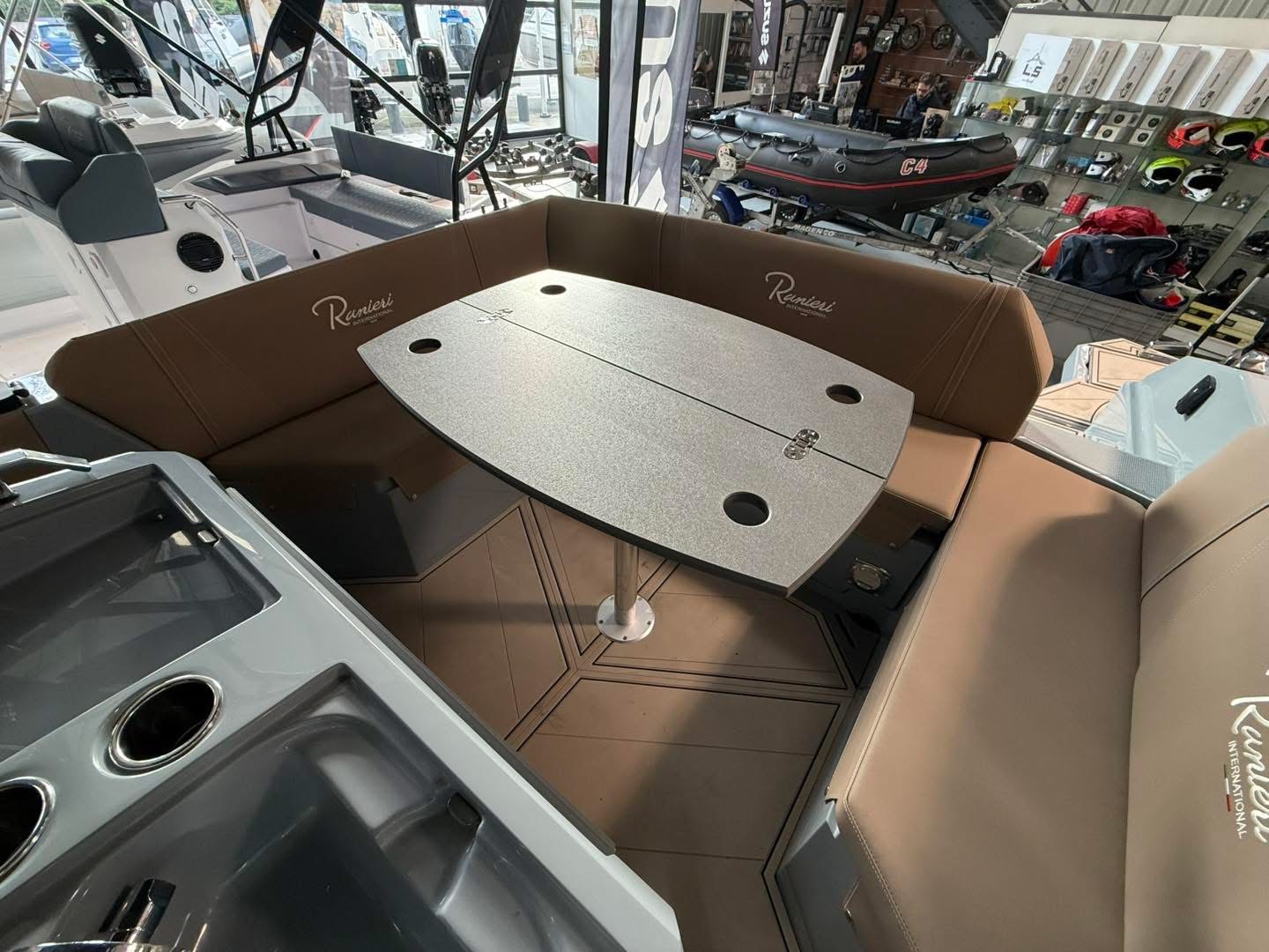 A8881500-CE58-42C5-BAA1-E85A14214FBE