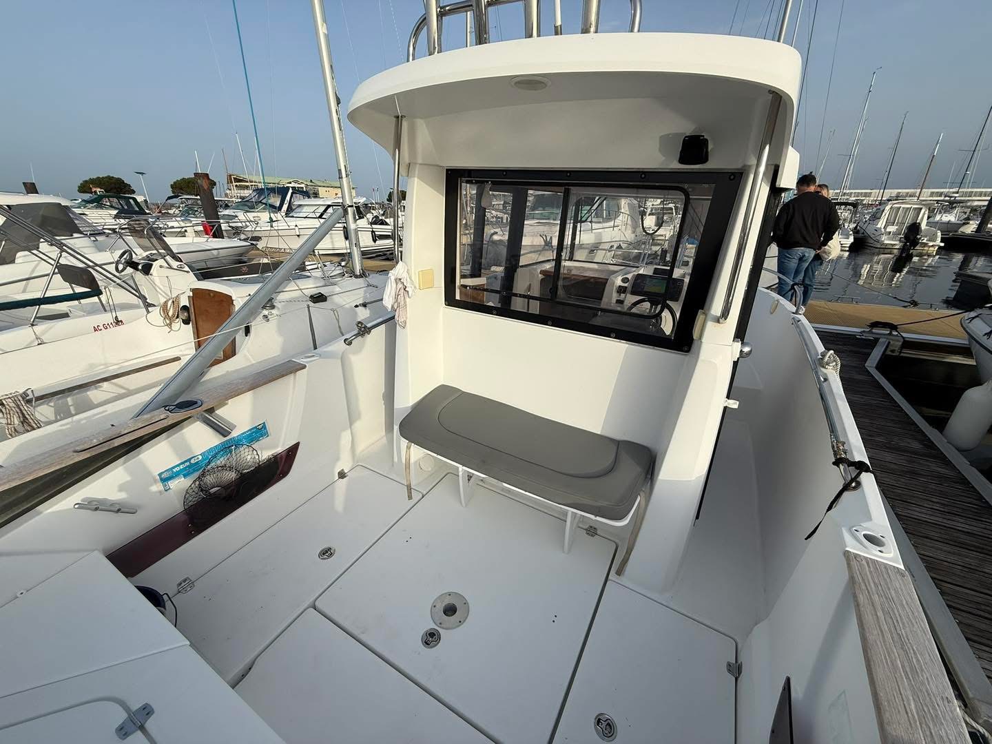 B0ACB0B0-562D-40B3-A72C-525EE99339AE