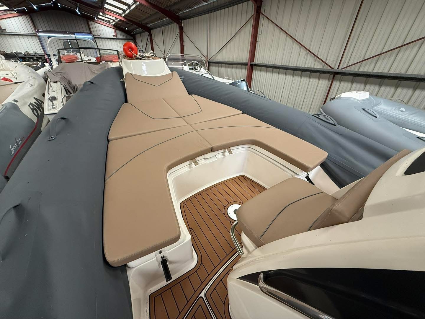 06A239F2-C6E8-48A8-A097-8080FFDAAE82