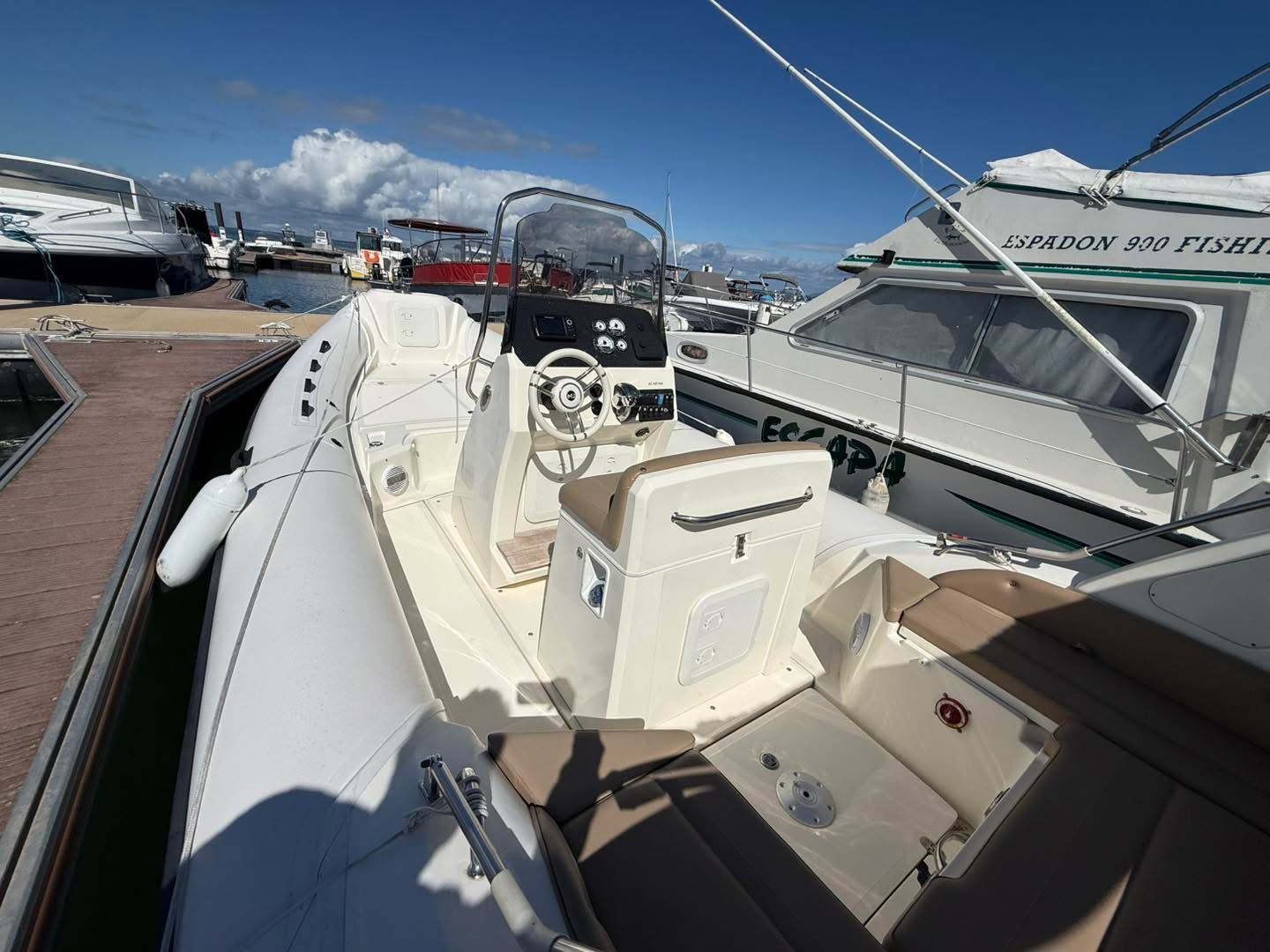 10CD1F8E-51F9-4C90-8A4B-17AA11D59AA8